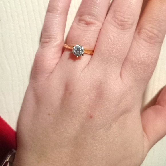 1.0ct Moissanite Lab Diamond Gold Ring - Picture 1 of 1